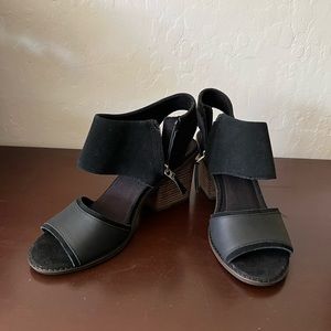 Toms Black Suede Heeled Sandal 9W